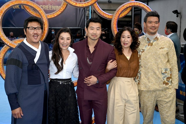 Benedict Wong, Michelle Yeoh, Simu Liu, Sandra Oh and Destin Daniel Cretton