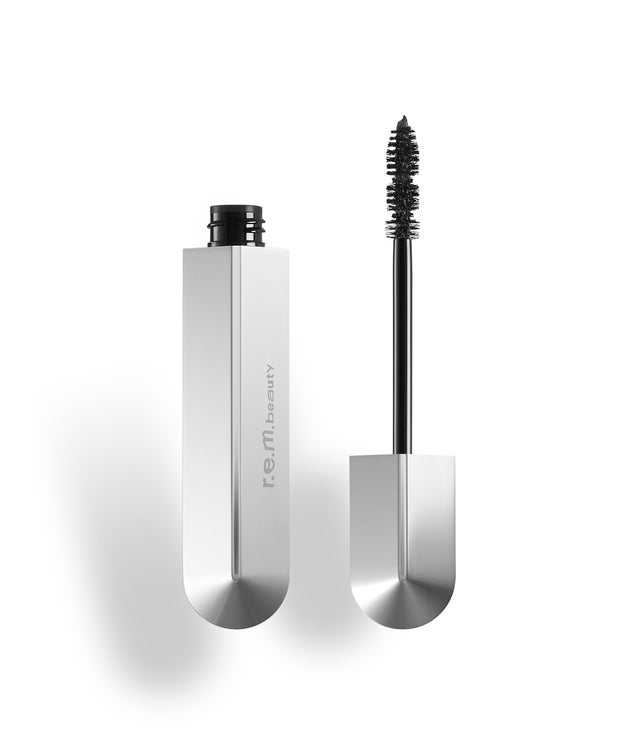 Flourishing Volumizing Mascara