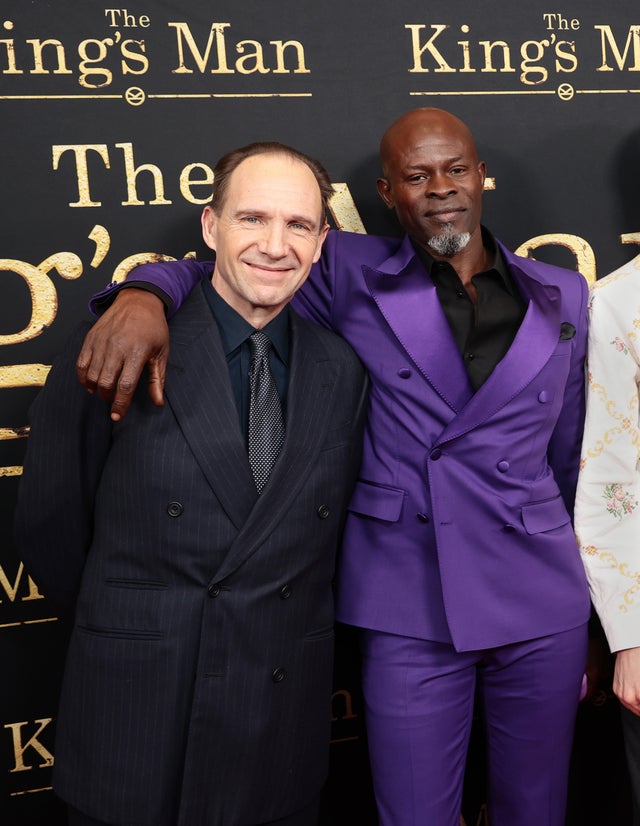 Ralph Fiennes and Djimon Hounsou 