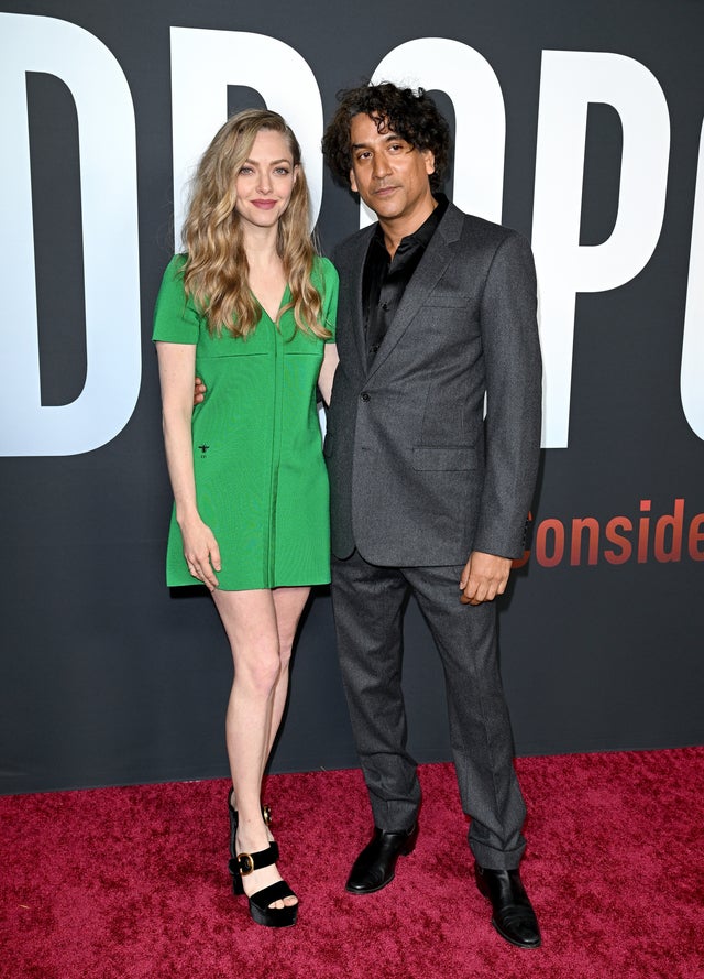 Amanda Seyfried and Naveen Andrews