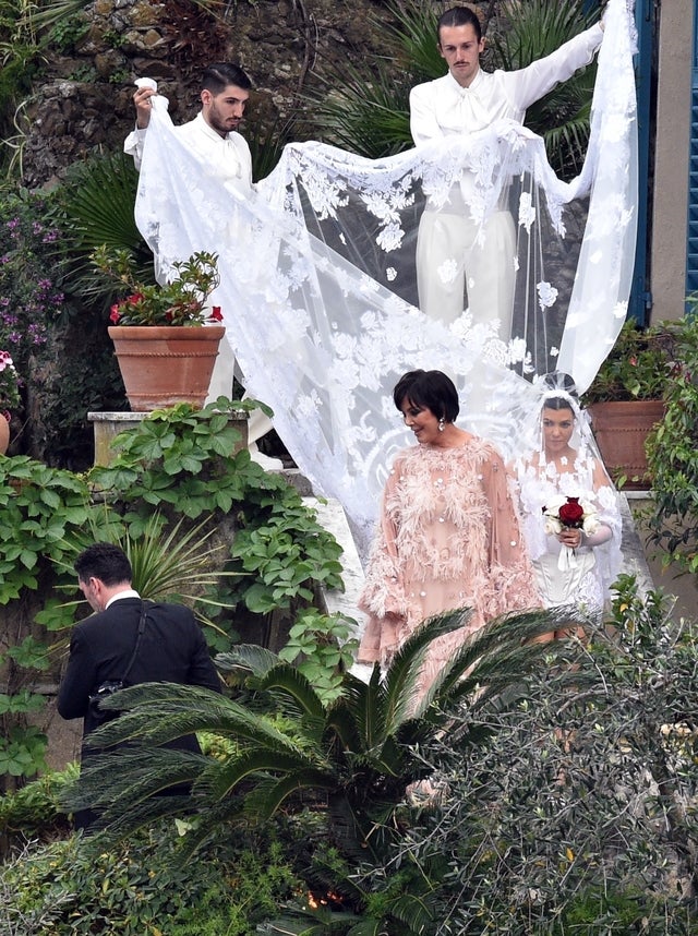 Kourtney Kardashian Marries Travis Barker Again in Italy