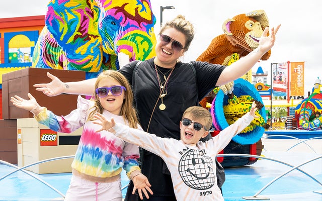 Kelly Clarkson, River and Remy