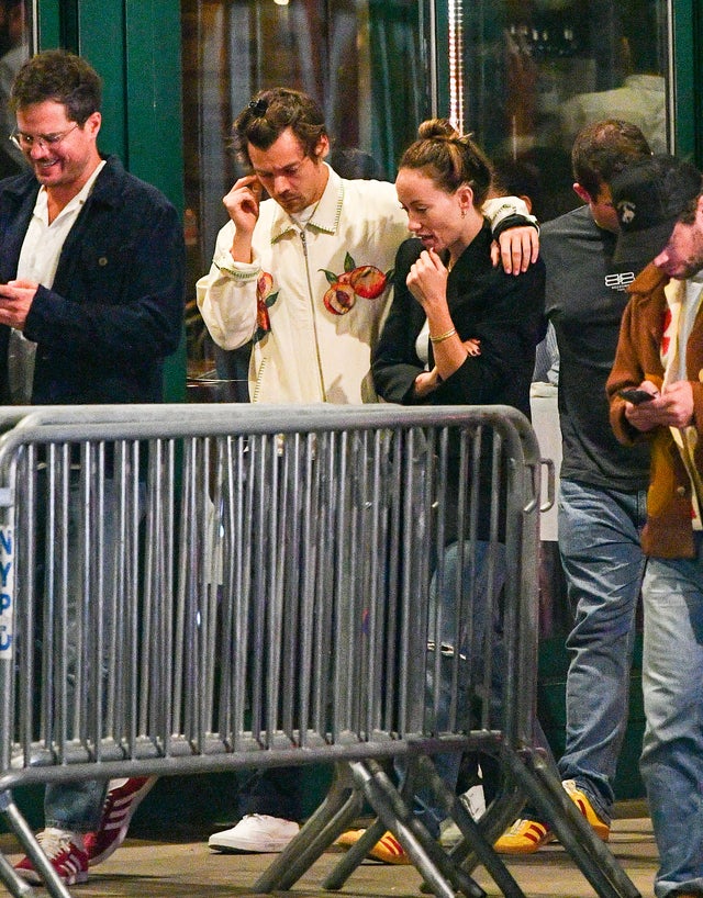 Harry Styles and Olivia Wilde pack on the PDA in NYC