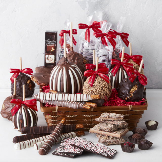 Williams Sonoma Holiday Caramel Apple Gift Basket