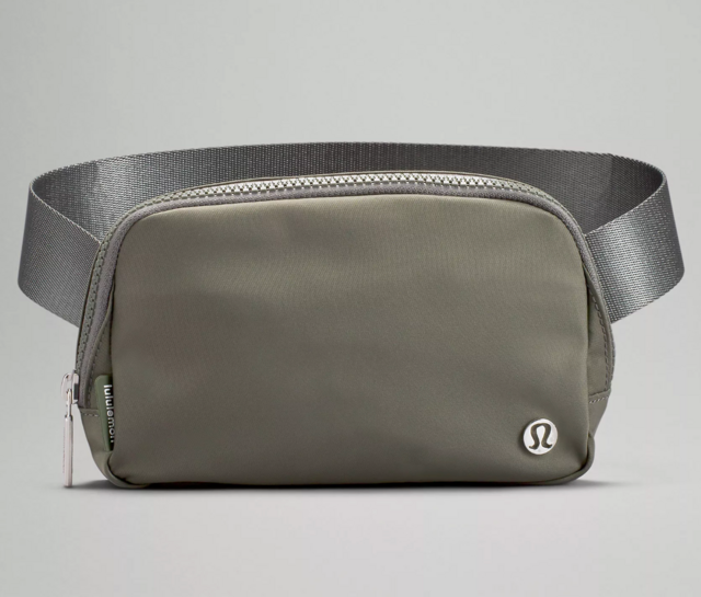 lululemon Everywhere Belt Bag 1L