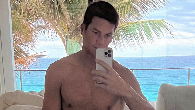 Tom Brady's Underwear Selfie Had the Internet Buzzing — Here's
