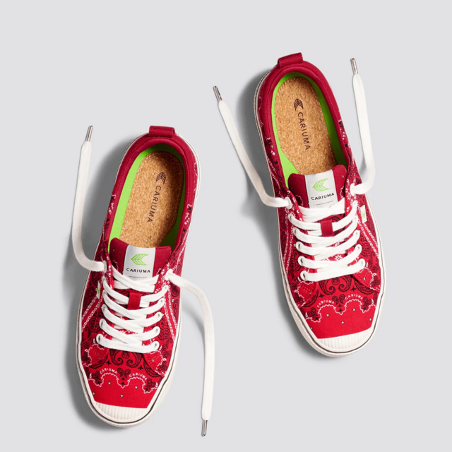 Cariuma OCA Low Red Bandana Canvas