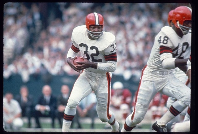 NFL Hall of Fame Cleveland Browns running back Jim Brown has died : NPR