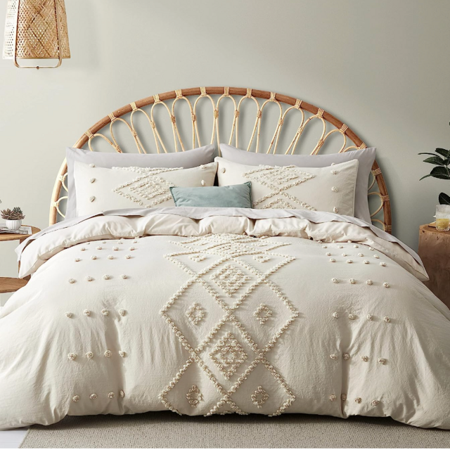 Oli Anderson Tufted Duvet Bedding Set