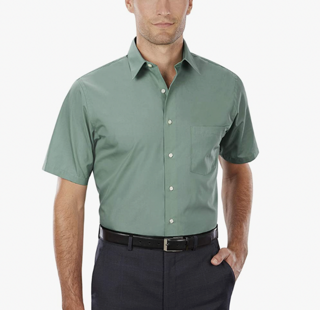 Van Heusen Men's Short Sleeve Dress Shirt 