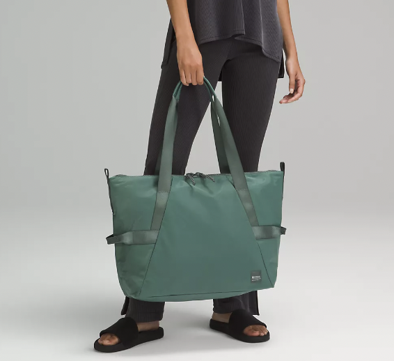 All Day Essentials Tote Bag 26L