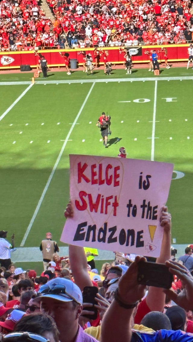 Sunday Night Football Debuts Taylor Swift-Themed Promo Ahead of Chiefs Game