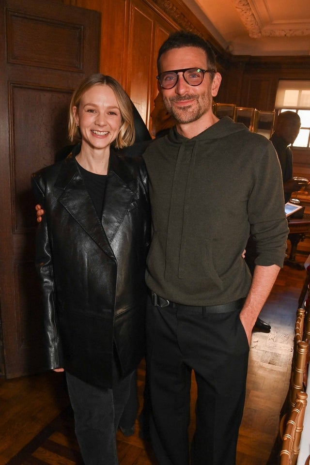 Carey Mulligan and Bradley Cooper