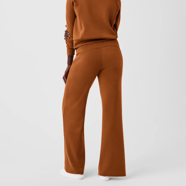 AirEssentials Wide Leg Pant