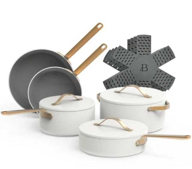 Beautiful 12-Piece Ceramic Non-Stick Cookware Set