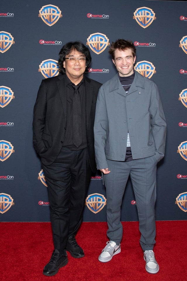 Bong Joon Ho and Robert Pattinson