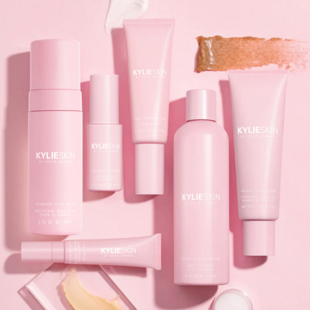 Kylie Skin Set