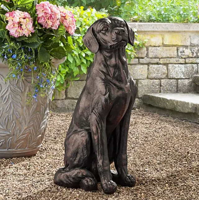 Member's Mark Sitting Labrador Dog Statue