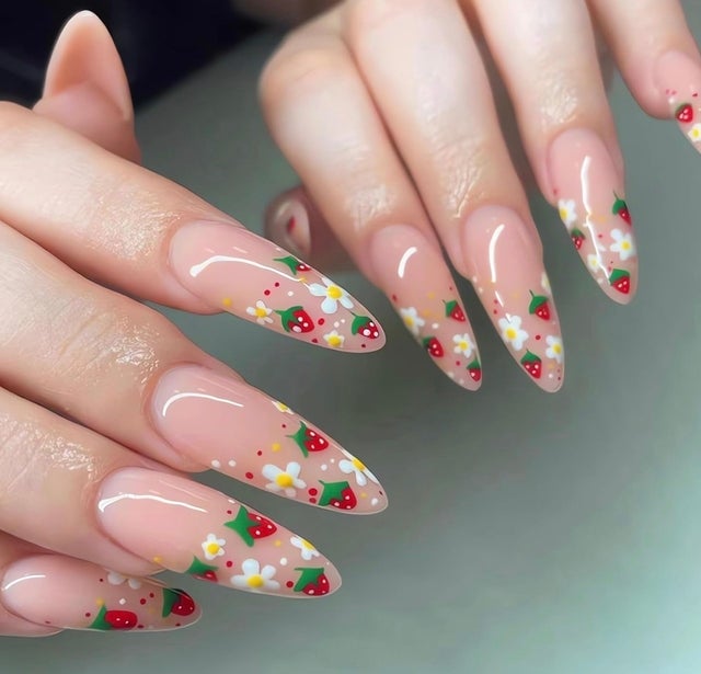 Lpooddnu 24-Pcs Stiletto Press-On Nails Long - Strawberry Flower Glue on Nails 