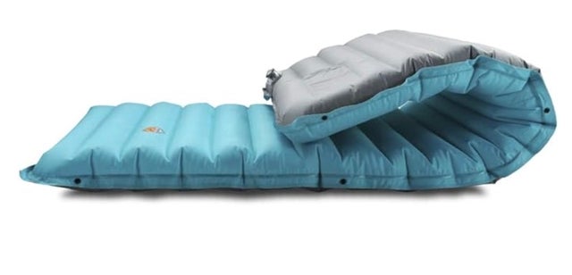 Zooobelives Extra Thickness Inflatable Sleeping Pad with Built-in Pump
