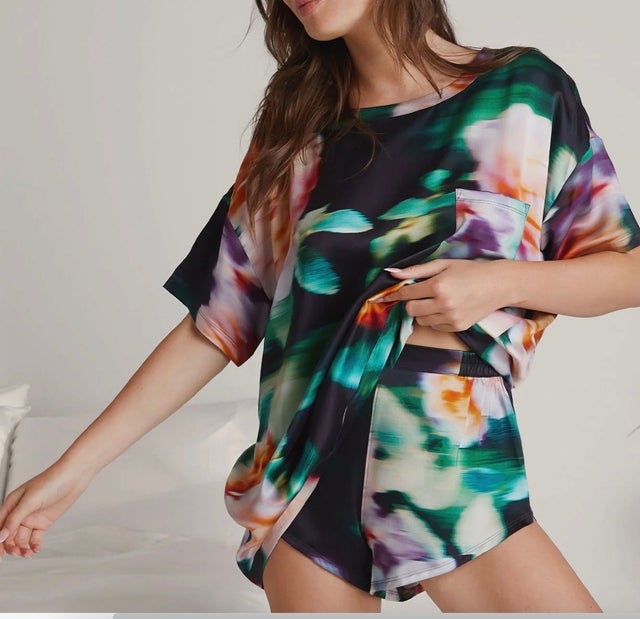 Washable Silk Tee Set