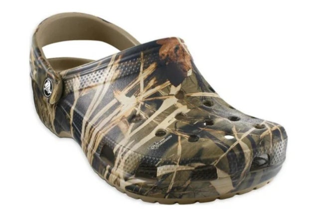 Crocs Unisex Classic Realtree Clogs Men