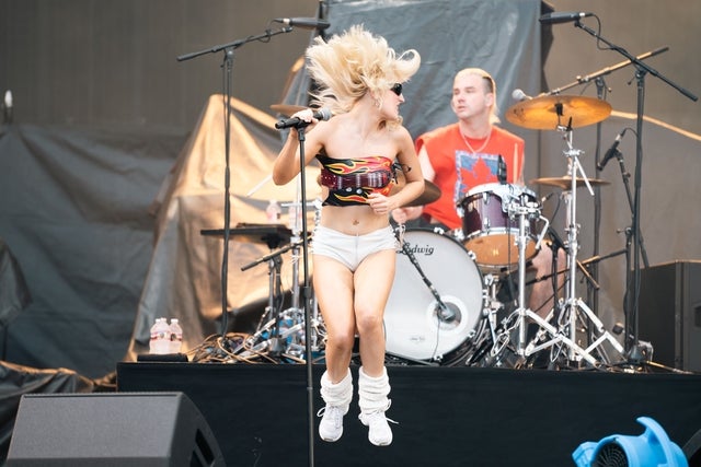 Amyl and the Sniffers