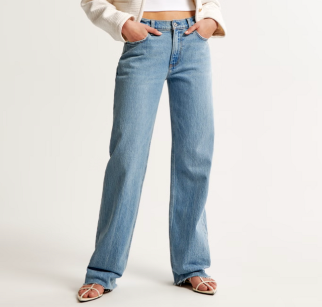 Abercrombie & Fitch Low Rise Baggy Jean