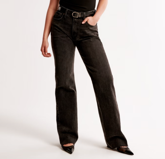 Abercrombie & Fitch Curve Love High Rise 90s Relaxed Jean