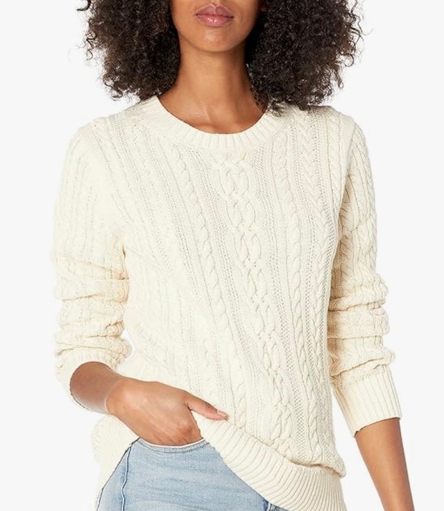 Amazon Essentials Women's Fisherman Cable Long-Sleeve Crewneck Sweater