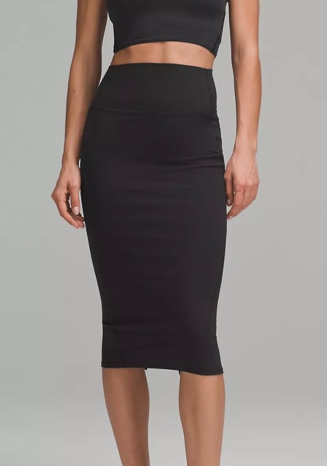 Lululemon Nulu Slim-Fit High-Rise Skirt