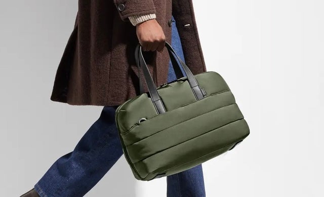 The Quilted Everywhere Bag - Olive Green