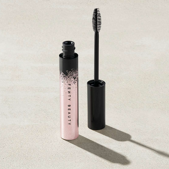 Full Frontal Volume, Lift & Curl Mascara