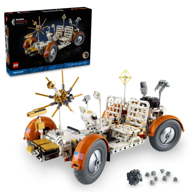 Lego Technic NASA Apollo Lunar Roving Vehicle