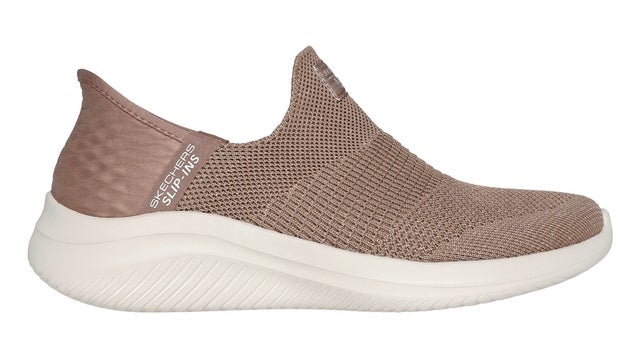 Martha Stewart x Skechers Slip-ins: Ultra Flex 3