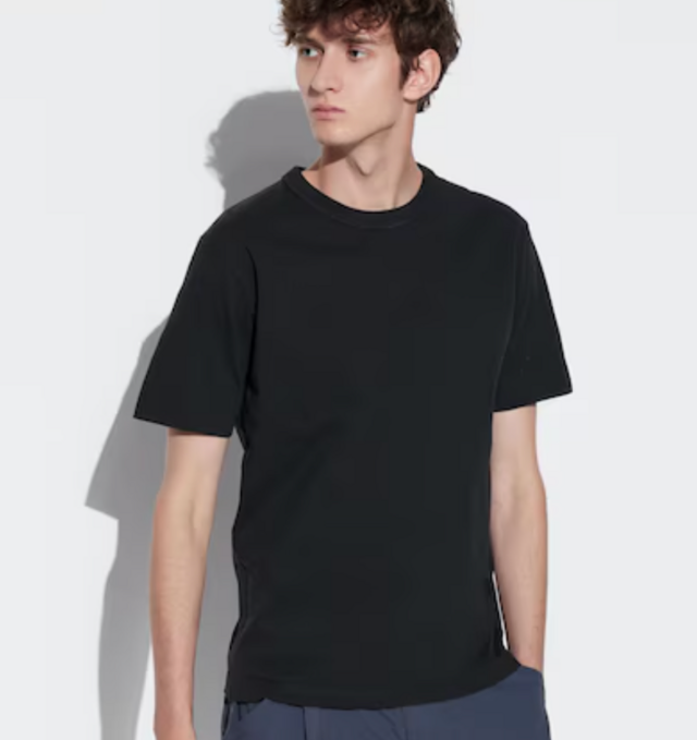 Uniqlo Crew Neck T-Shirt