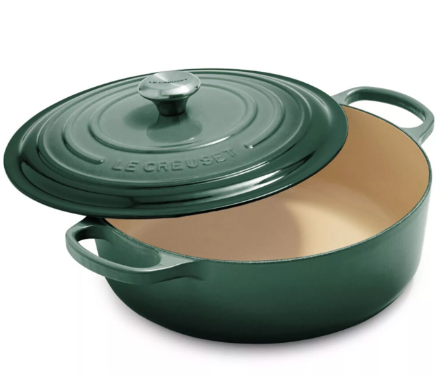 Le Creuset Round Wide Dutch Oven, 6.75 Qt.