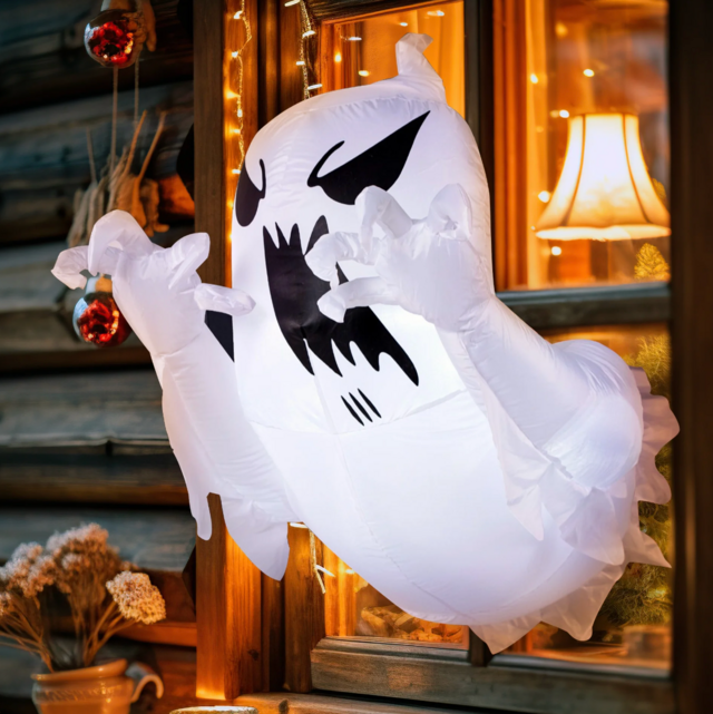 Syncfun 4.5 FT Halloween Inflatable Roaring Ghost