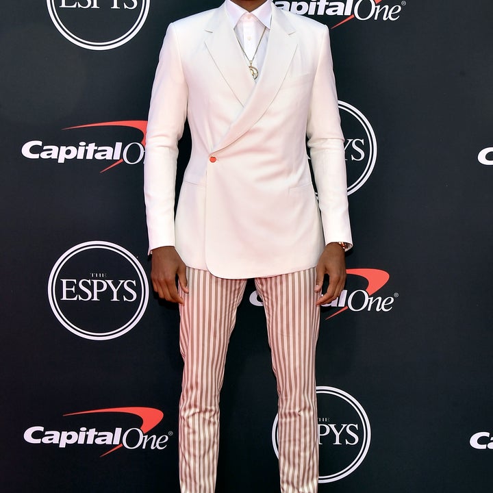 Von Miller's outfit at the ESPYs was something called a 'duxedo'