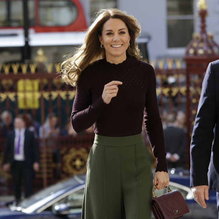 Kate Middleton's Latest Outfit Is Major Fall Fashion Inspiration -- Shop  Her $113 Pants!