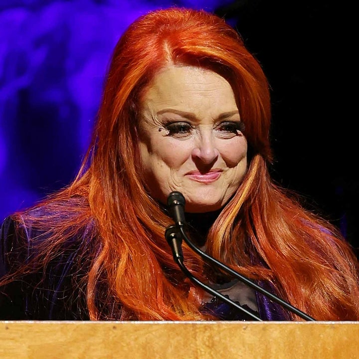 Naomi Judd CMT Special: Ashley Begins Ceremony With Eulogy, Wynonna ...