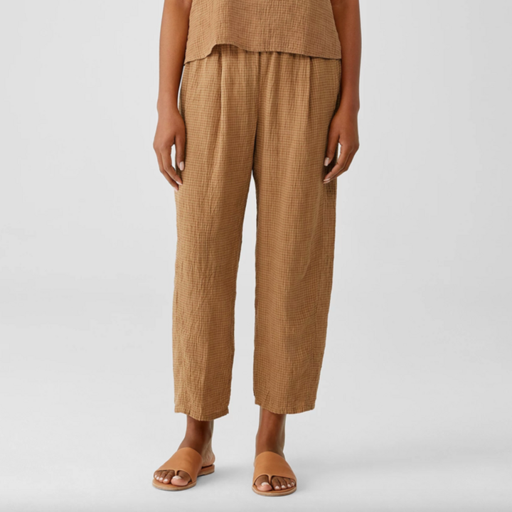 The Best Linen Pants for Women to Beat the Summer Heat with Comfort and  Style