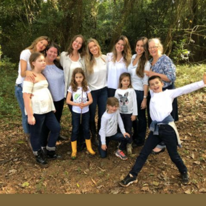 Tom Brady Kids: Children, Family With Gisele Bundchen, Bridget Moynahan –  StyleCaster