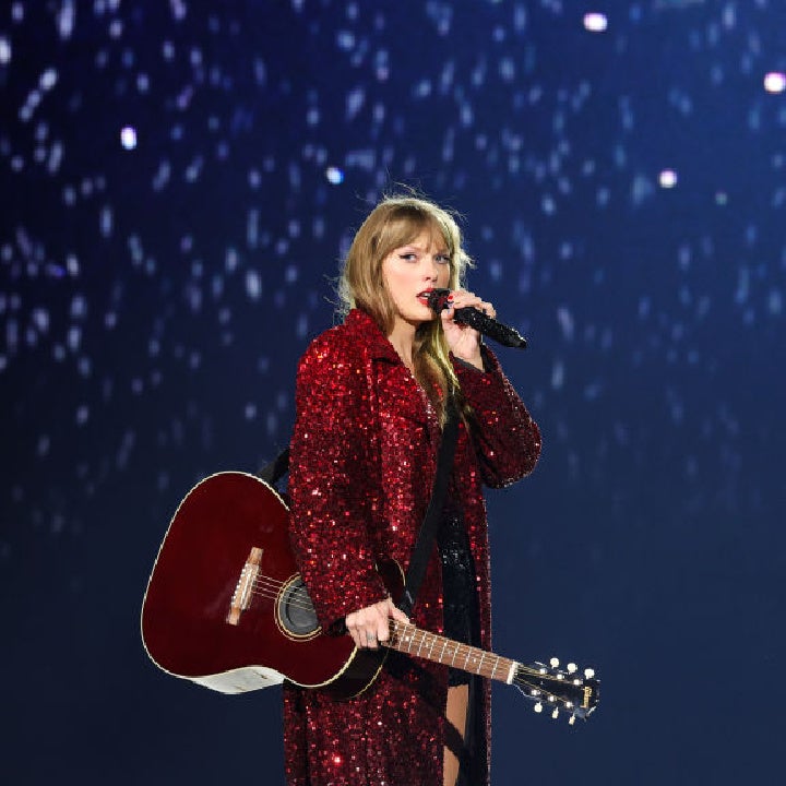 Watch Taylor Swift's Accept iHeartRadio Innovator Award From Phoebe  Bridgers