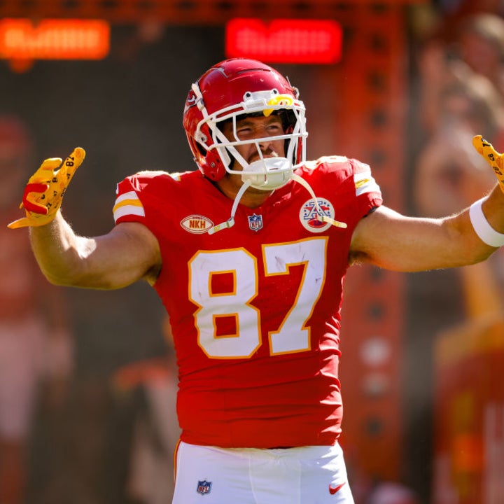 NFL Reporter: Taylor Swift further put Travis Kelce on the map : r