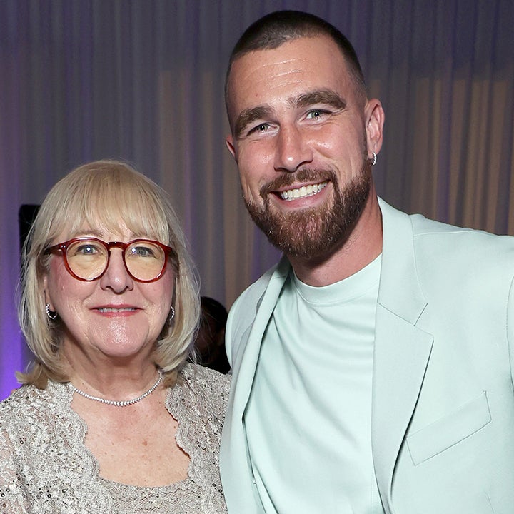 Taylor Swift: NFL coach jokes he 'set up' singer with rumoured love  interest Travis Kelce, Ents & Arts News