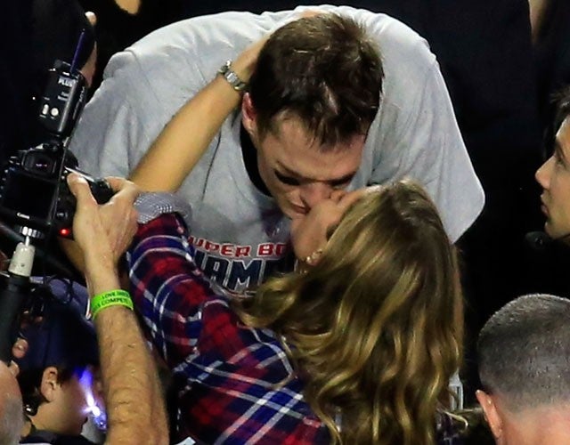 Gisele is wearing a bedazzled Tom Brady jersey to the Super Bowl