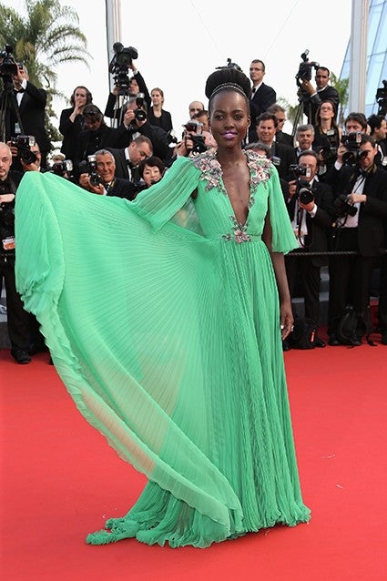 Lupita Nyong'o Completely Owns the 2015 Cannes Red Carpet ...