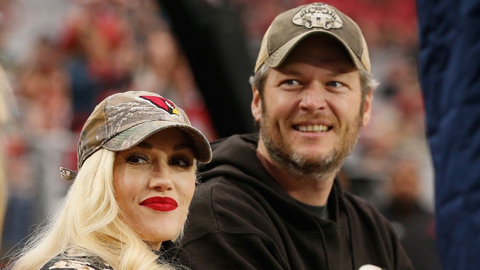 Gwen Stefani Calls Boyfriend Blake Shelton Her 'Favorite' in Sweet  Valentine's Day Post