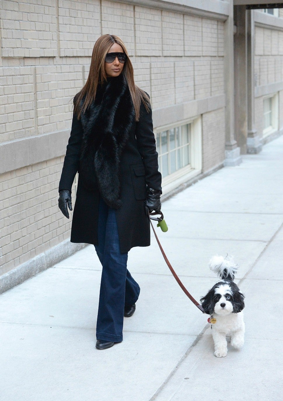 Iman Spotted Out For The First Time Since Husband David Bowie S Death Entertainment Tonight